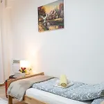 Address Gostinjska kuća 4*