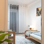 Gostinjska kuća Address