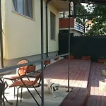 Gostinjska kuća Address