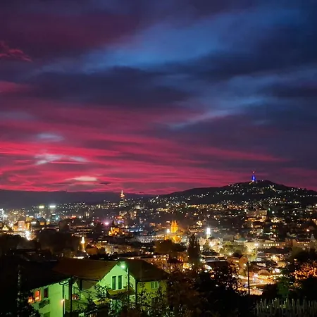 ゲストハウス Address